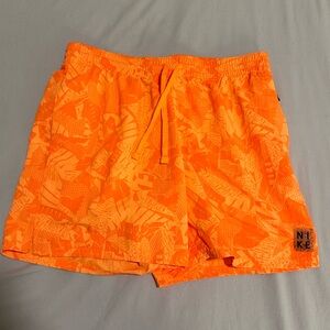 Nike 5” Active Short